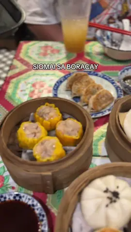Love the siomai and gyoza! #boracay #foodtrip #chinese #recommendations #bunbun 