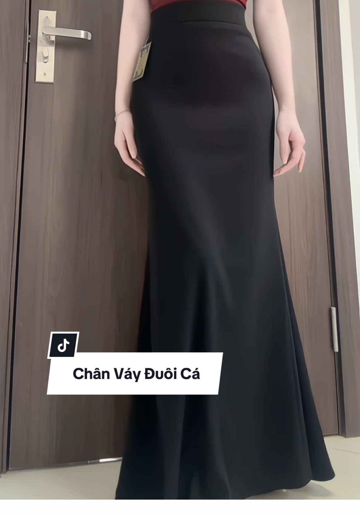 Chân váy đuôi cá dáng dài 🌹#xuhuong #nganthanthien #vairal #chanvay #chanvayduoica 