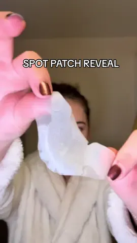 @litbearofficial I’m gobsmacked at the chin strip! Amazing, but sorry for being an idiot with the spot patches. An updated review is pending! And @skinchoice WOW. The nose strip is INSANE!!!!!  #spotpatches #spotpatch #spotpatchresults #spotpatchremove #spotpatches 