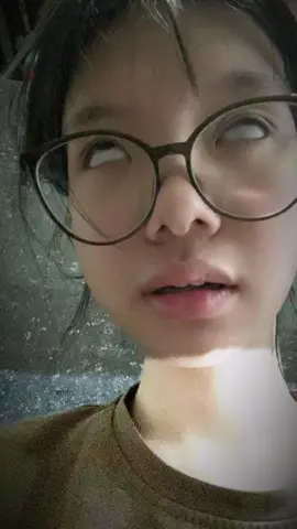 tí xoá 