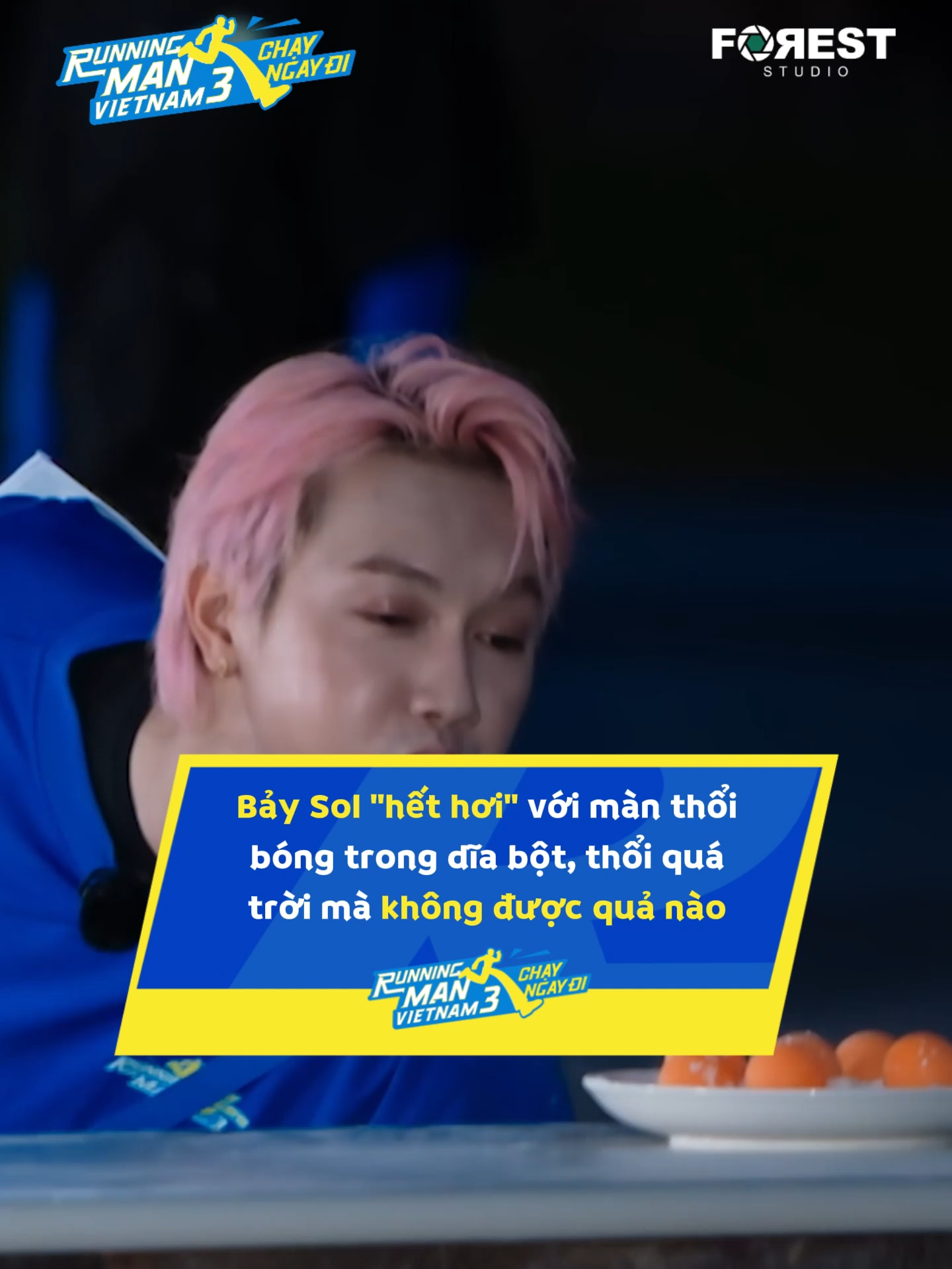 Pha này anh Bảy Sol hụt hơi rồi 📷 Tập 3 Running Man Vietnam mùa 3 - CHẠY NGAY ĐI phát sóng vào Thứ Bảy ngày 18/10/2025 lúc 19h30 trên kênh HTV7 và 19h45 trên hệ thống kênh FOREST STUDIO. Ⓒ Running Man Vietnam Season 3 - Bản quyền thuộc Forest Studio. #runningmanvietnam #RunningManVietnamSeason3 #chayngaydi #ForestStudio #TranThanh #NinhDuongLanNgoc #LienBinhPhat #quangtuan #anhtuatus #QuangTrung #quanap #LeNhan #trangphap #jsol #chinsu #tuongotchinsu #vanmonngonbungvi #bunglenvantiecvui #NuocmamcacomNamNgu #NuocmamNamNgu #CoNamNguthemhanhphuc #DownyVietnam #THOMMMMM #DookkiVietnam