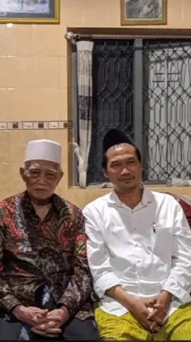 Kyai para Ulama sangat berperan dalam kemerdekaan Indonesia  #gusbaha #ngajigusbaha #nderekulama #kyaiku 
