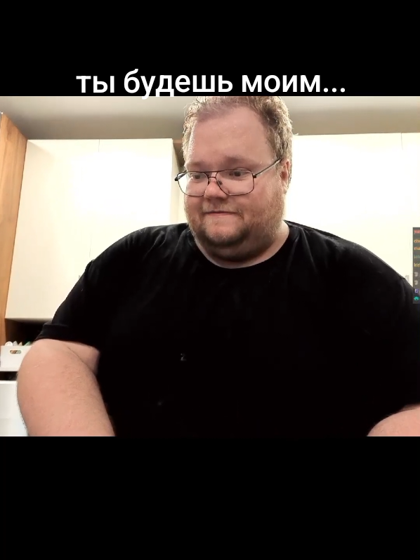 я и кто || twitch:: t2x2, mazellovvv || #t2x2 #t2x2twitch #мазеллов #mzlff #fyp 