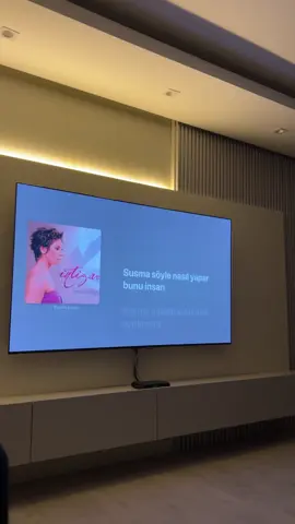 Susma söyle nasıl yapar bunu insan… #keşfetteyizzz #lypmusic #keşfet 