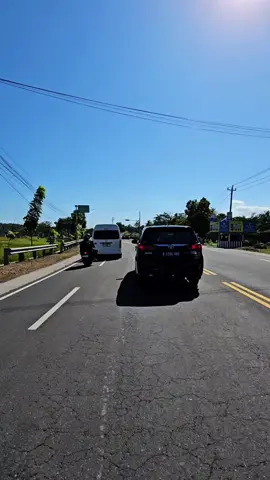 dengerin radio dulu biar ada temennya di jalan #rindujogja #dengerinradio #memoridijogja #tempatterindah 