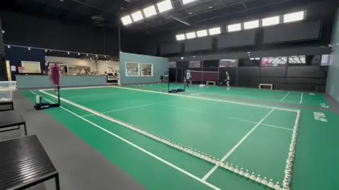 Có ai thử full sân chưa nhỉ, nhìn thôi mà mệt dùm luôn á 😑😑#CapCut #badminton #training #mintbadmintonclass #caulong 
