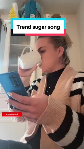 J’ai fait la trend enfin bon je l’ai pas fait avec mon frigo . Tu en penses quoi de cette trend ? #trend#millionsdevue#publications#sugar 