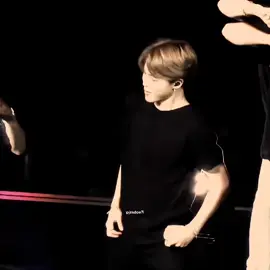 người cạnh bên mà chẳng thể hiểu được #jimin #odnwthv 