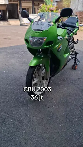 CBU 2003 plat W Pajak baru  Ban depan belakang Michelin  Wa 081336680466 #ninjarrold #ninja2tak #ninjarr #ninjarrcbu #cbu 