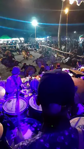 karepmu Mbah😅 #jogja24jam #masukberanda #jathilan #ffyyyppp #drumjatilan 