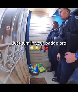 This ain’t for you bro 😭😭 #police #door #Home #breach #fyp 