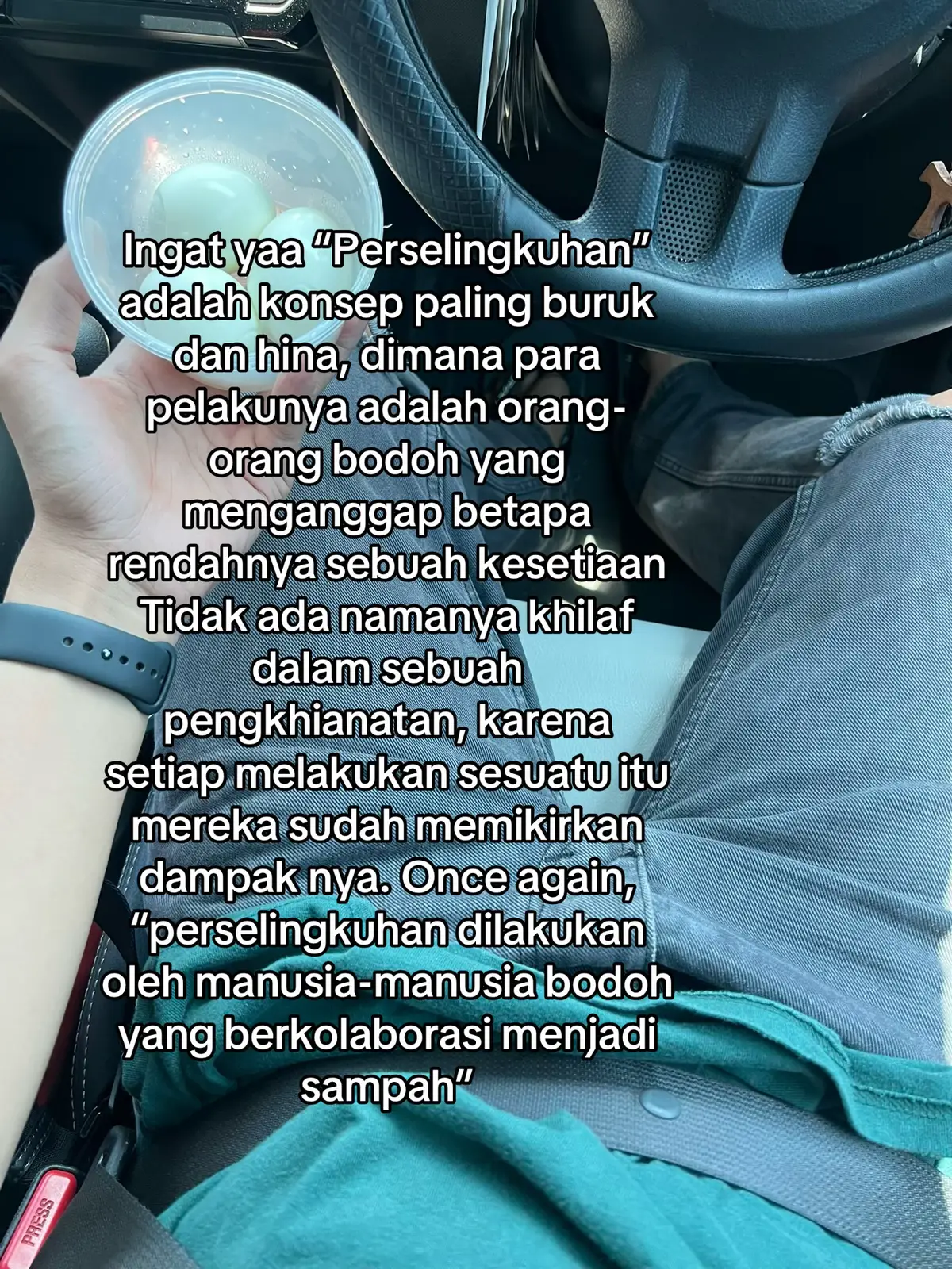 Hidup nyari tenang bukan mengundang karma .. 