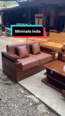 Redi lagi kursi india formasi 321 meja.    Jati grade A _8.500.000.   Jati grade B _7.800.000.             Busa dudukan 15 cm.   Gaskennn yokk.  #furnitureberkualitasdunia #furniturejepara #minimalismoderen #kursitamu #viral @semua 