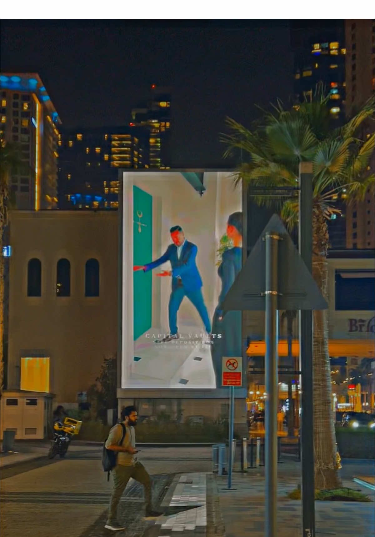 #creatorsearchinsights #dubai🇦🇪 #contentideas #growmyaccount #dontunderviewmyvideos🥀tiktokteam @🦅 𝐑 𝐈 𝐃 𝐄 𝐑 🏍 