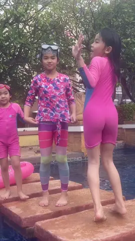 #ว่ายน้ำ #เต้น