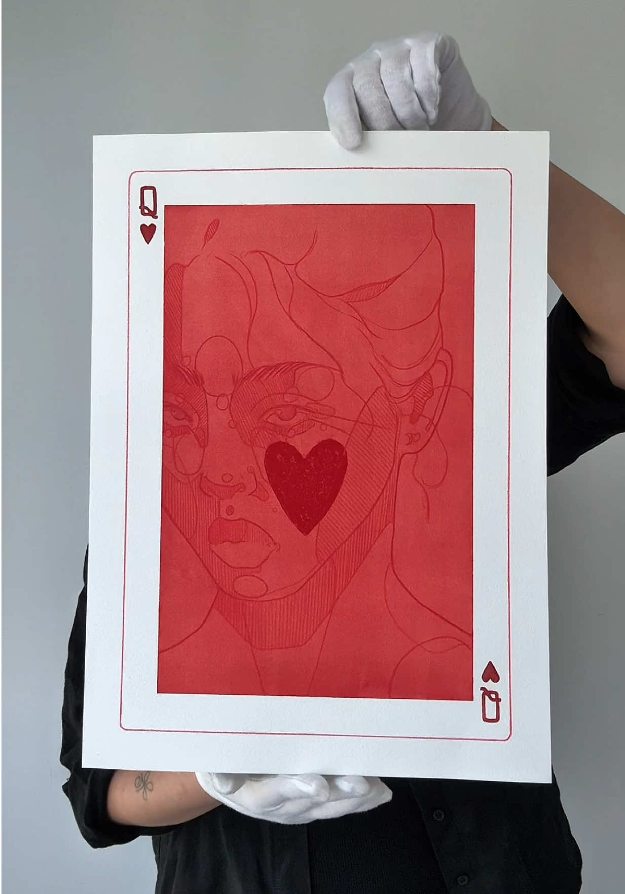Queen of hearts ♥️  She’s not just a card in the deck – she’s a force of nature. The Queen of Hearts is the ruler of feeling – the beating center of a chaotic game. She leads not by power, but by passion. She forgives but never forgets. She plays with grace, but never plays small. #polinabright #warercolorpainting 