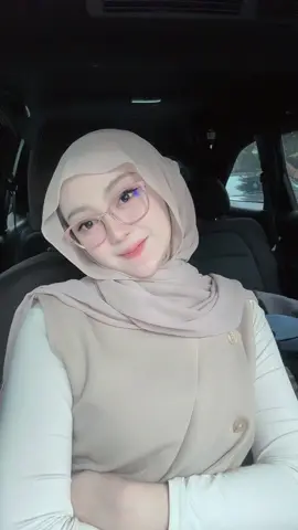 cintah gatuh wkwk