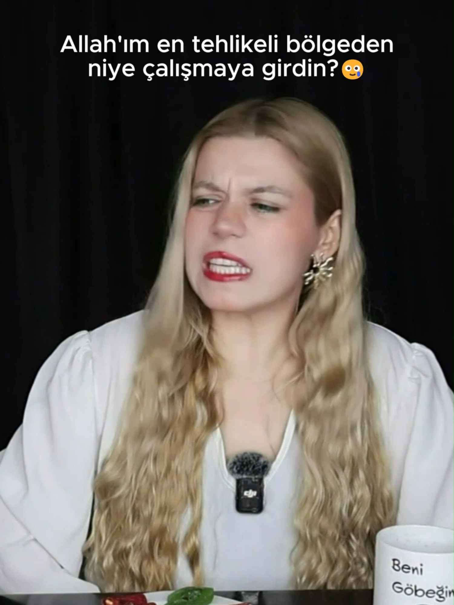 KAYNAR AĞDAYLA ŞEYİNİ YAKTI!😱 @irem.demii YOUTUBE:AADemiTV BÖLÜM ADI: DİNLİYORUZ VE YARGILIYORUZ: BİR KIL TÜY MESELESİ 2!  ağda,epilasyon,lazer,jilet (SİZDEN GELENLER) #demitv #shorts #komedi #komik #podcast