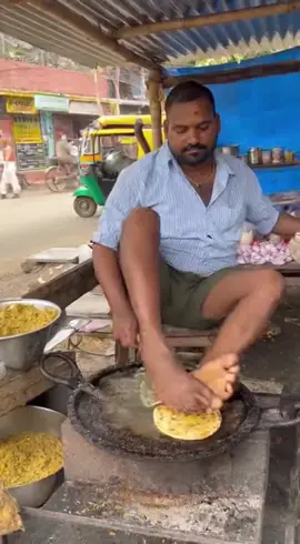 skilful street foods seller #indiastreetfood #funny #india 