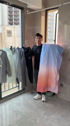 Trên thực tế, dây phơi quần áo này phù hợp với mọi gia đình. Nó rất tiện lợi khi sử dụng, có thể thu gọn lại khi không sử dụng, không chiếm diện tích