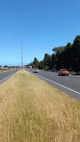 Da Vat Hy.... Laaityd #@MR KLEINKATJIE •KITTEN•  #RBS #sirlowryspass #truckersoftiktok  @✌️P Boy Nee Sies✌️ @it'z_just_LTT @_Mr_GL_021_ @Megwan Samson @it's_Just_MR 12 Reasons 🐐🔥 