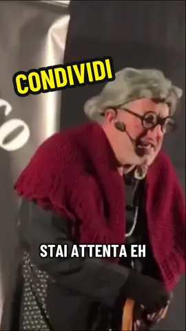 Scommetto che non riesci a non ridere  PARTE 1 #comico  • #VideoDivertenti • #Battute • #Risate #perte 