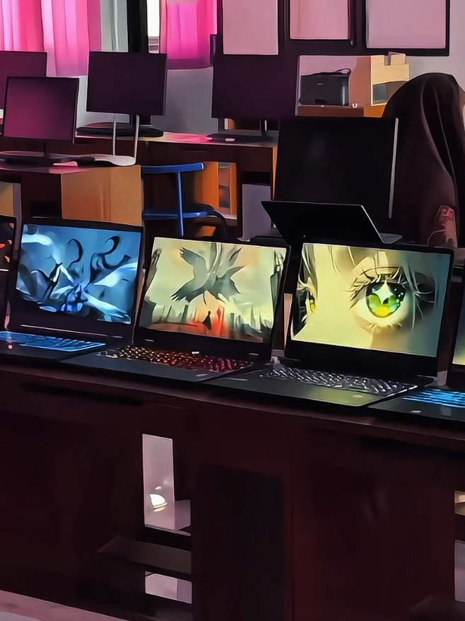gacorr🥶🥶 @ezzdapszzy @andhitya_fi @libraaa_vx  @aiairraa @cupugaming619  #laptopgaming #cinematic #fyp 