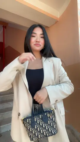 OOTD? #OOTD #university #🇩🇿 #fypシ゚ #fypage 