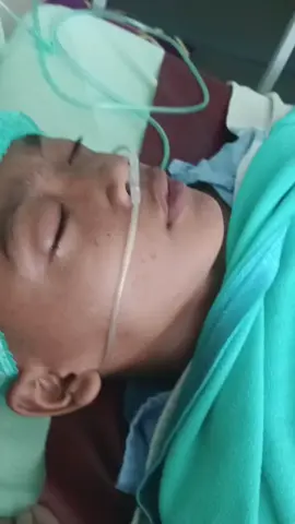 after operasi antara kasihan atau pengen ketawa #lucu #foryou #ngakak 