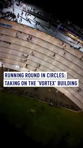 Two thousand runners raced up Lausanne’s spiraling Vortex building — a 2.8-kilometer ramp from ground to roof. What began as a student race has become a city-wide event, turning the circular residence into one of Switzerland’s most unusual running tracks. #switzerland #Running #architecture