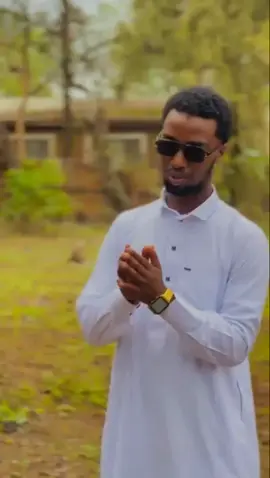 @Amir j √ @🙌🏻🎼habib🎶🎵 @Abubeker Meka @Abu_Alif(ا) @Ahmado✔️ 