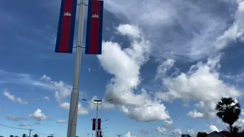 បាត់ដំបង«»កំពតឃើញហៅផងមេៗ❤️🚛#ស្រលាញ់ការរាប់អាន🔰🚥🚚🔰 