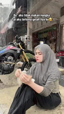 Hana abeh2 kakira ju kue nyo saking jai di boeh yg 500 gram😭😭 Kablo aju bagah👇🏻👇🏻 #fypシ゚ #fypviralシ #fypage #fyp #trend 