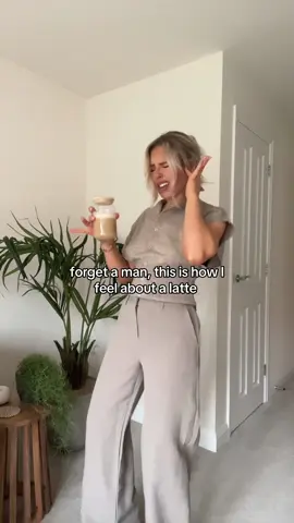 sensational 🤌🏼 #relatable #coffee #memes 