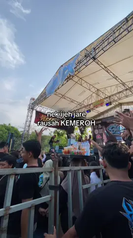 😘#trendingvideoviral #pati24jam #orkesjepara #xubcafyp #katakata 