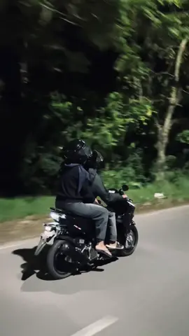 @ninaaaa🐋 🤙🏼#fypシ #foryoupage #variogen2 #variobucin #platdaniboss 