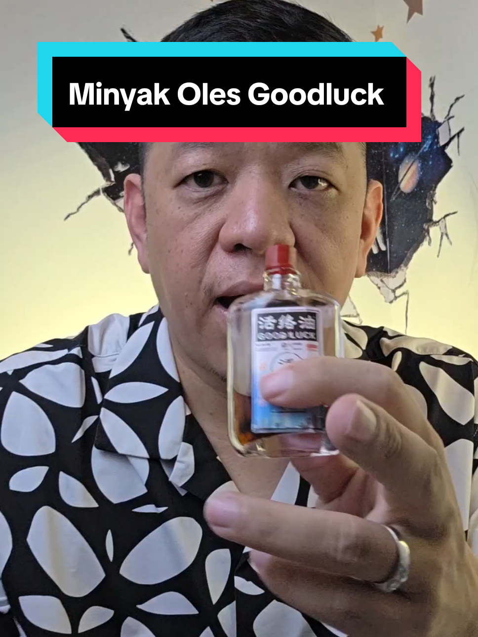 Sedia minyak oles Goodluck untuk nyeri sendi, otot dan tulang. #minyakoles #nyerisendi #nyeriotot #asamurat #rematik 