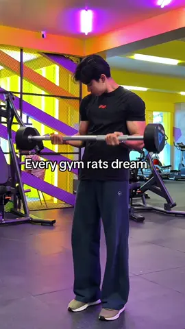 Nanti lah yaaa, sabar dulu 🥺  #gym #GymTok #gymrat #biceps 