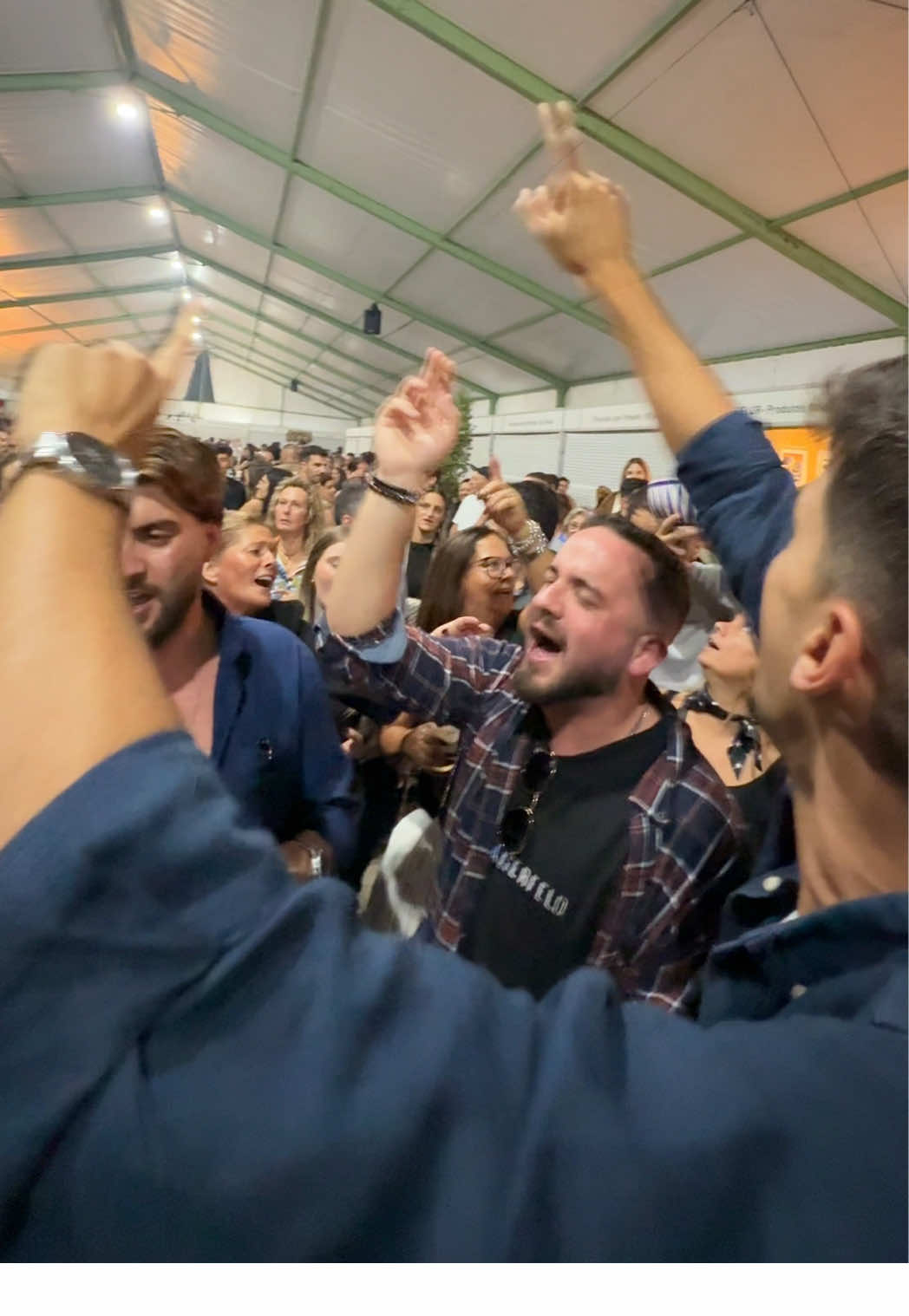 Feira das Colheitas 2025 👏🏻 #feiradascolheitas #MusicaPopular #vilaverde #concertinas #convivios 