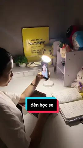 đèn học tiện lợi cho mọi người có thể mang đi học dc luôn#trosinhvienhanoi #vuadenled #decor 