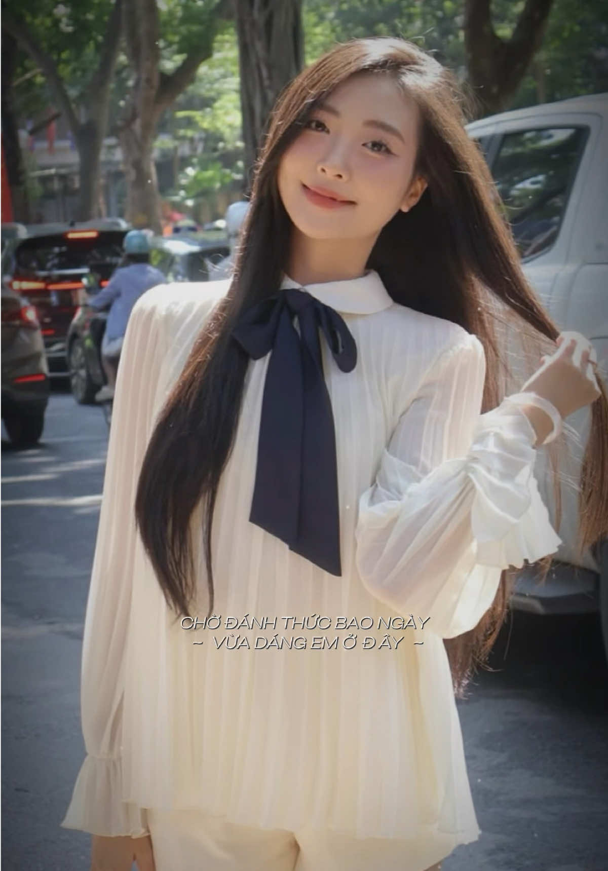 Nụ cười của một cô bé thắt nơ#thoitrang #outfit 
