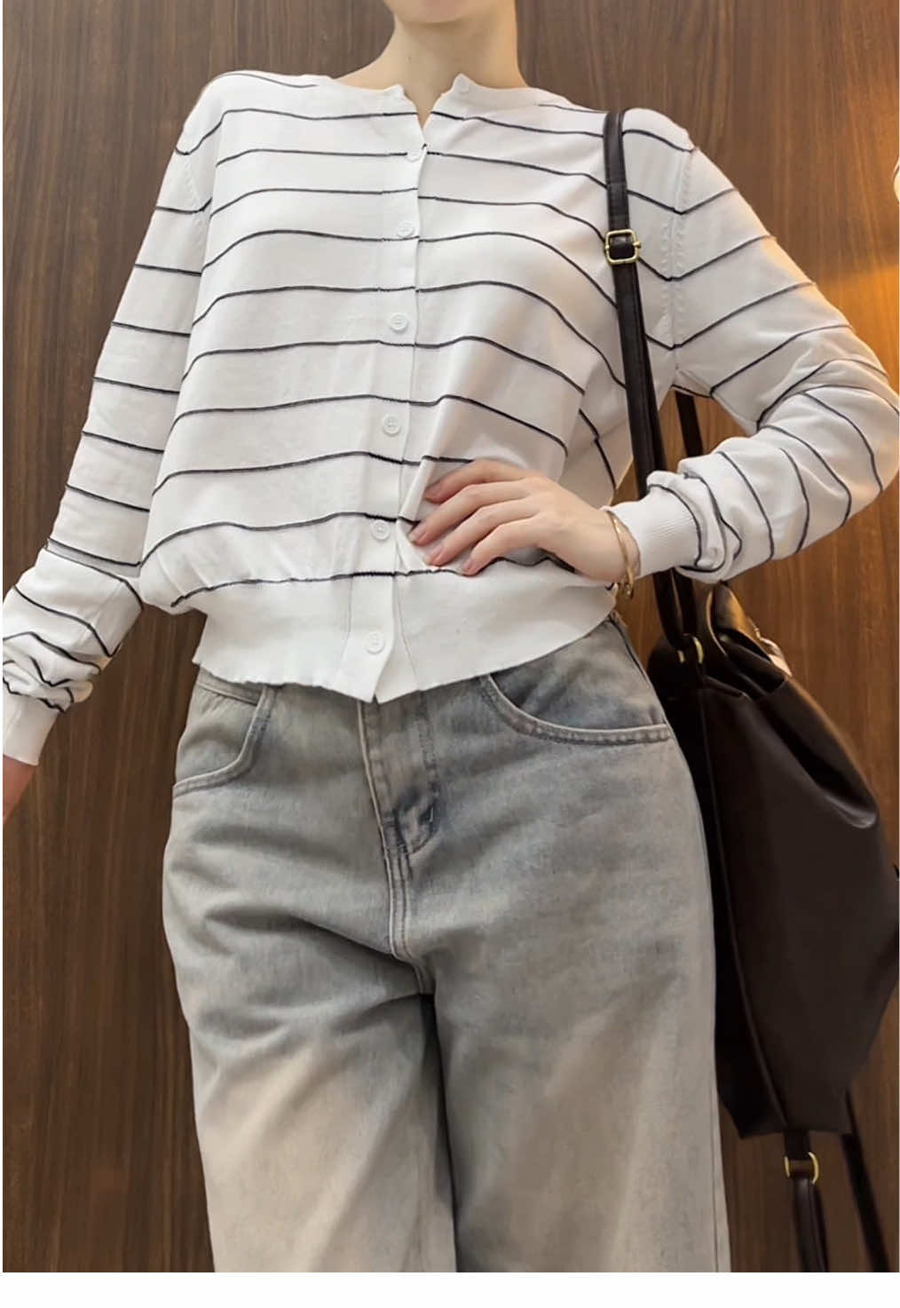 Cardigan kẻ ngang 🌸🌥️🌿🌻 #reviewthoitrang #aolen #aokhoac #cardigan 