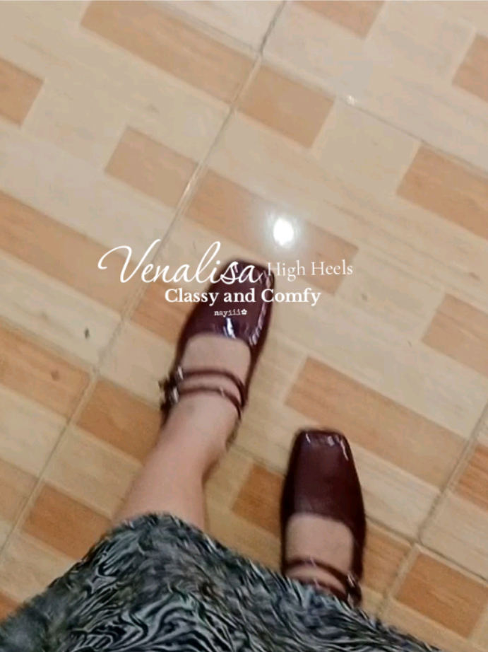 #redshoes #comfy #glossyleather #soft #koreanstyle 