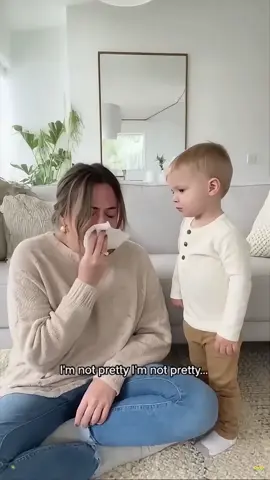 Such a sweetheart 🥰#funnybaby #babylove #sweet #family #cute 