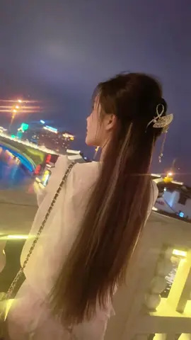 Rốt cuộc sự lựa chọn đó đúng hay là sai ngay cả bản thân mình cũng không biết nữa ☺️