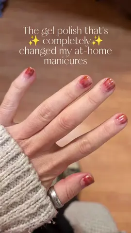 Doing my nails while watching Netflix > sitting in a salon chair for 2 hours. Two-week wear, zero chips… who needs a salon when you’ve got  @Myleebeauty 💅✨ #ugccreator #ugcexample #ugcnails