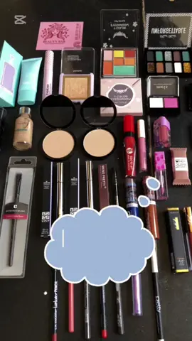 1kg makeup box Dm us for order 03048445818 #foryou #foryoupage #viralvideo #kg #trendingvideo 