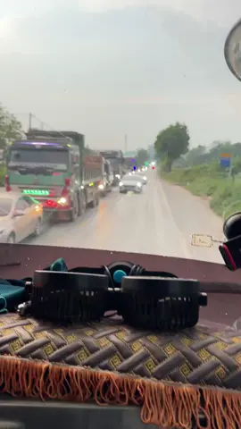 Ai cũng xếp hàng mà bác lại phi lên @Trườngg Giangg 