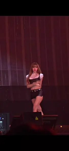 Kill this love Blackpink DEADLINE Kaohsiung day 2 #blackpinkkaohsiungday2  #blackpinkkaohsiung #Jennie #lisa #deadlinekaohsiung 