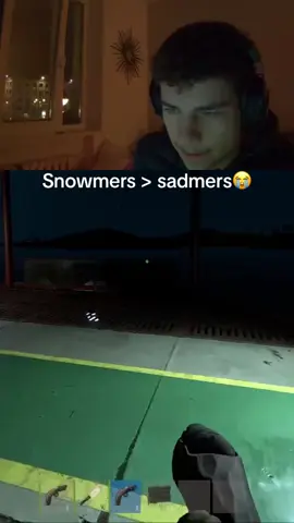 Twitch: Snowmers #rustgame #rust #snowmers #fyp #viral 